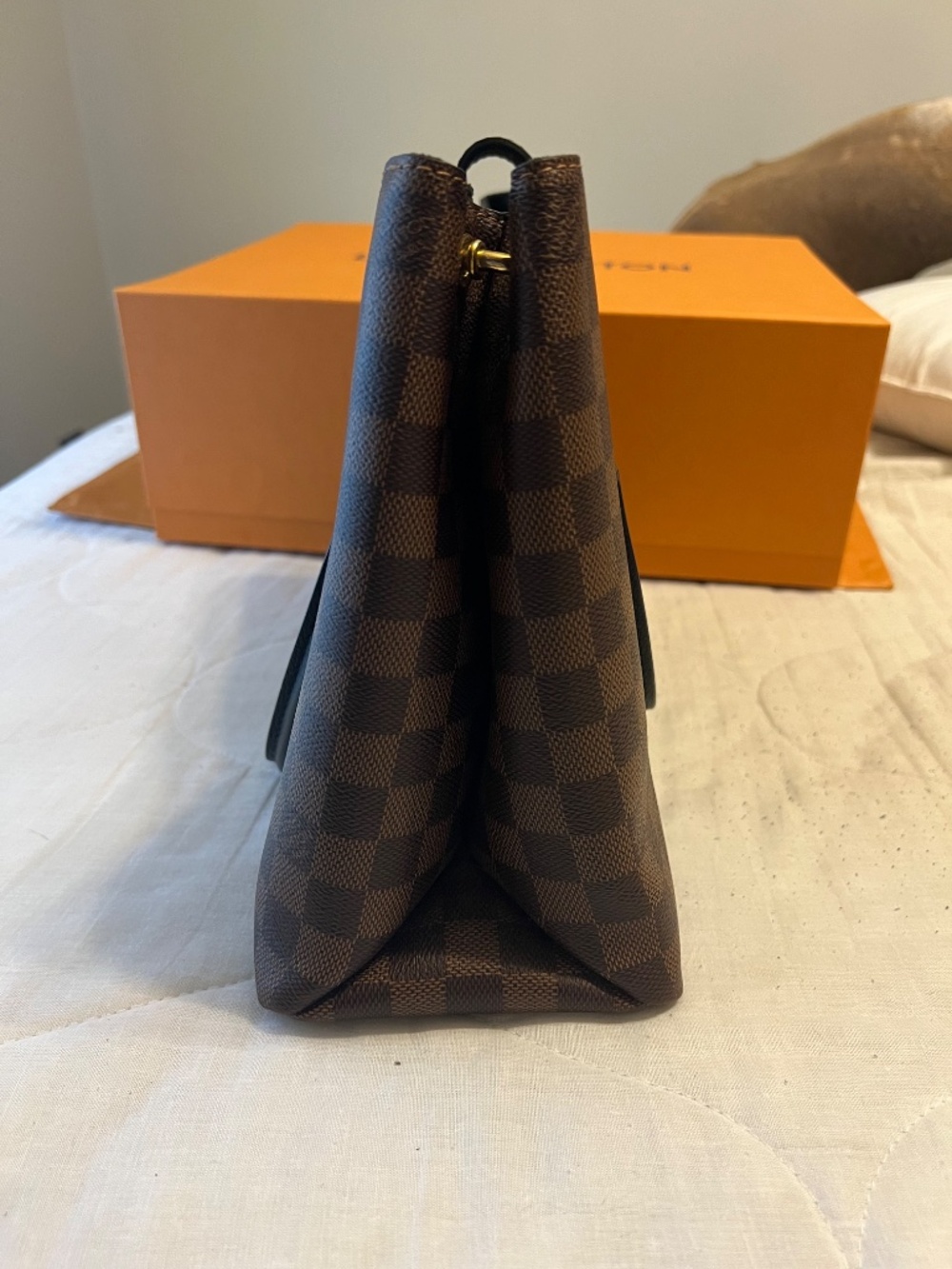 Louis Vuitton Riverside Handbag - Picture 5 of 7